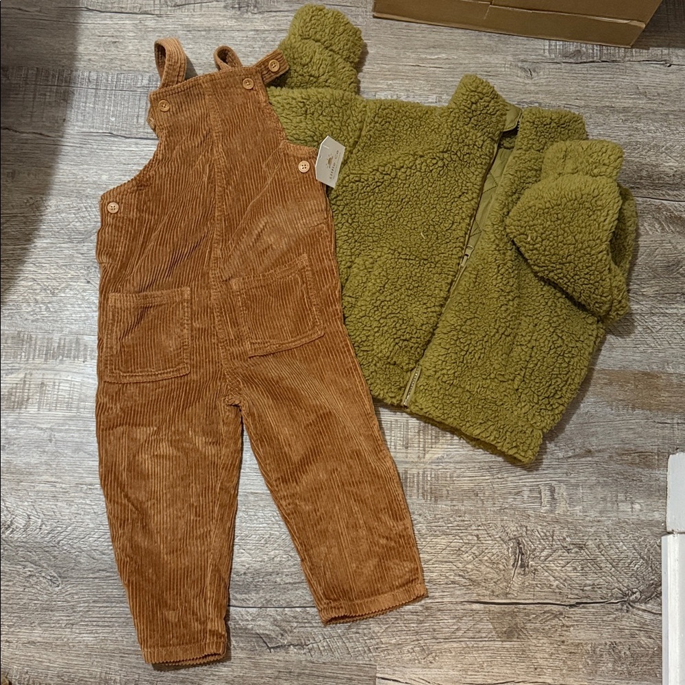 Little Co bundle - Picture 1 of 4
